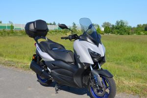 Yamaha X-MaX 300