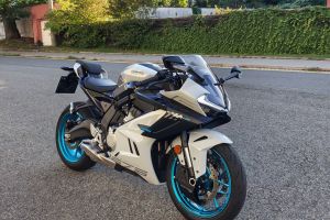 CFMOTO 675SR-R